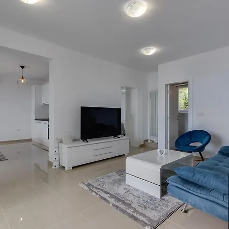 Stjepanovic Tribanj-Kruscica