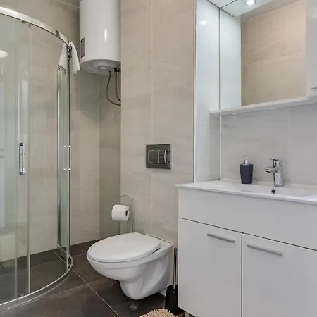 Stjepanovic * Tribanj-Kruscica